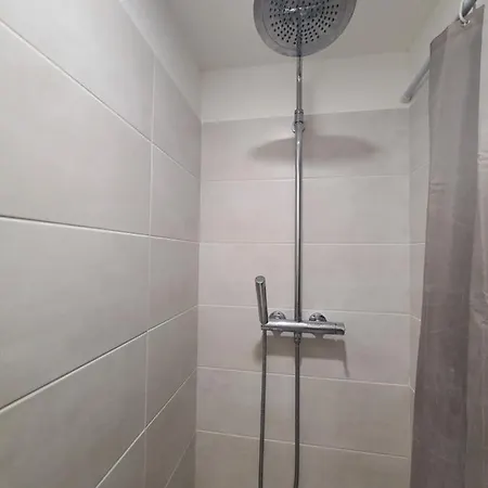 Appartamento Proche Et Port De *